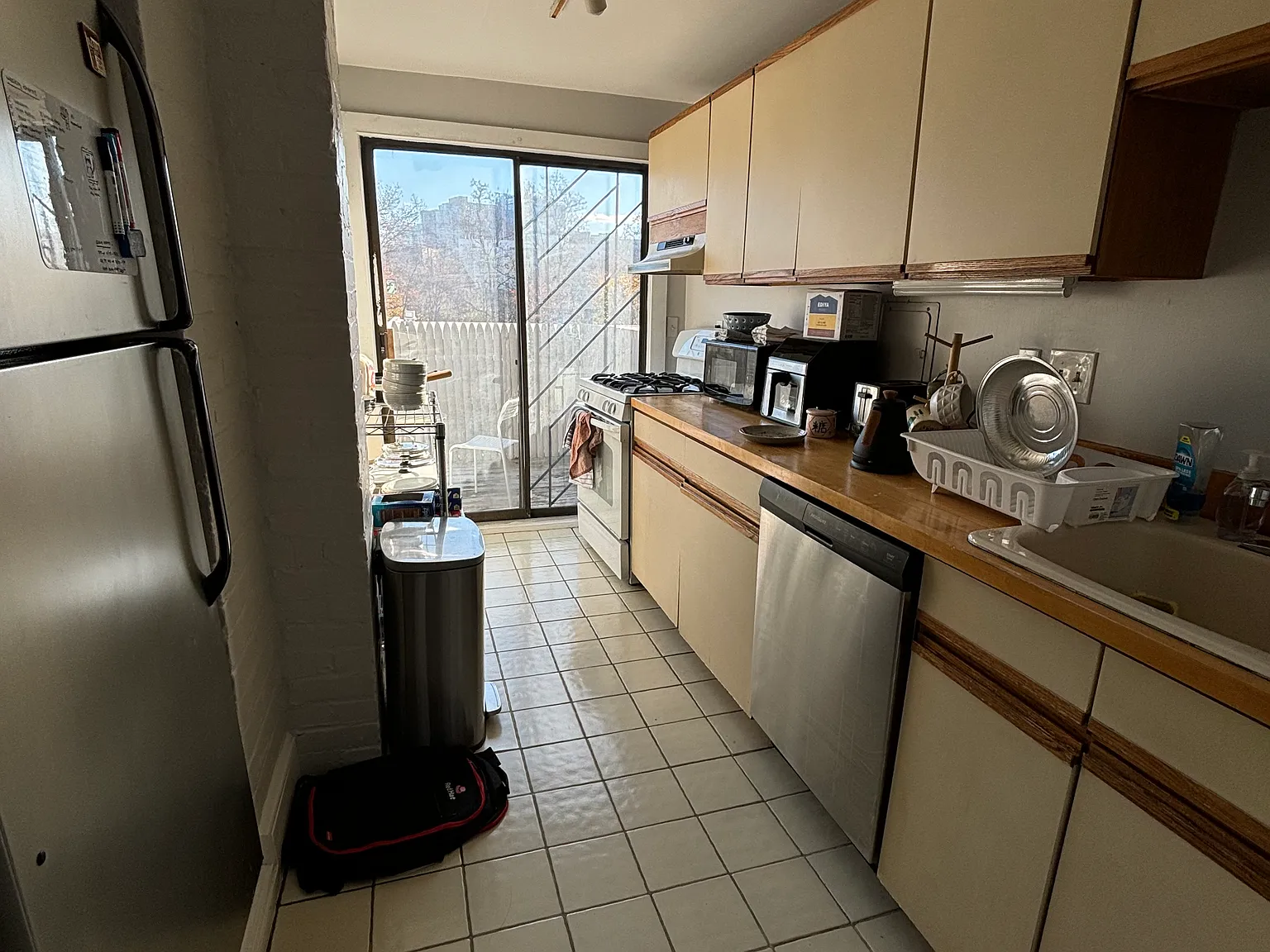 2 bed, 1500 sqft, $2,800 — Photo 3