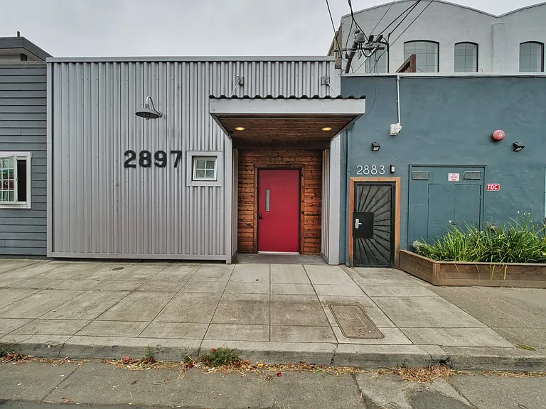 2897 Chapman St #C — Photo 1