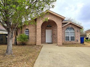 737 Royal Palm Dr, Laredo, TX 78045