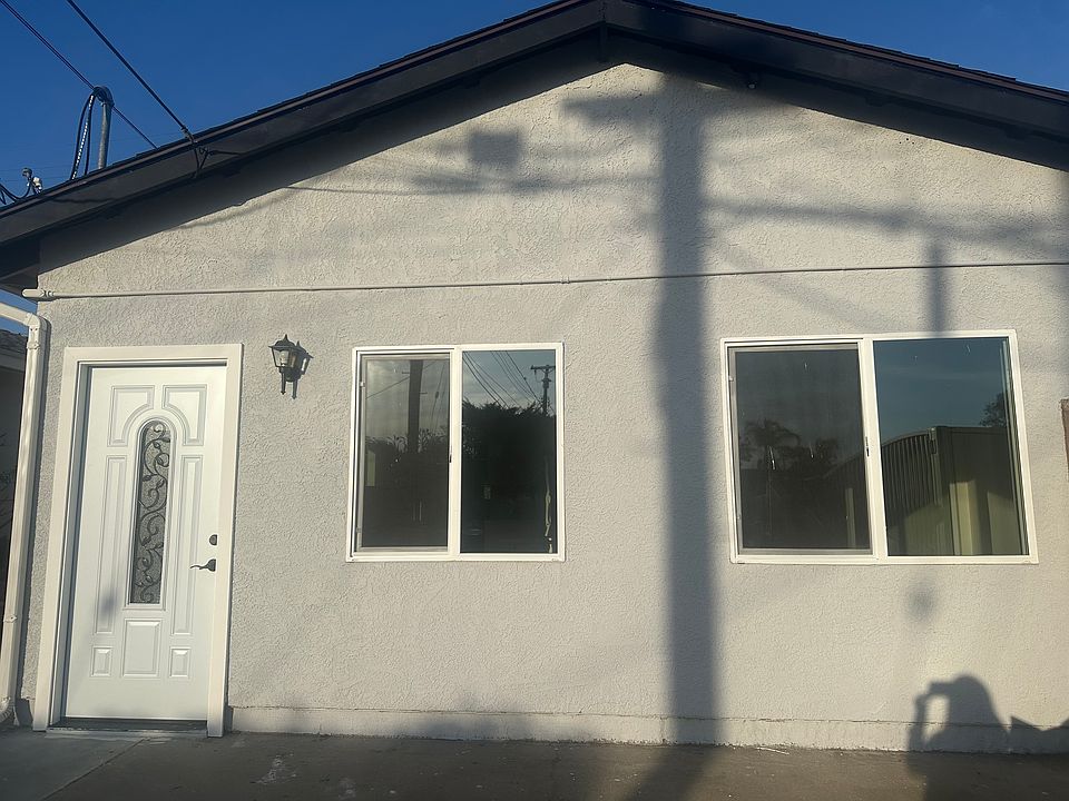 1st image of 13217 Glenoaks Blvd