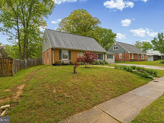 4th image of 831 Joppa Farm Rd