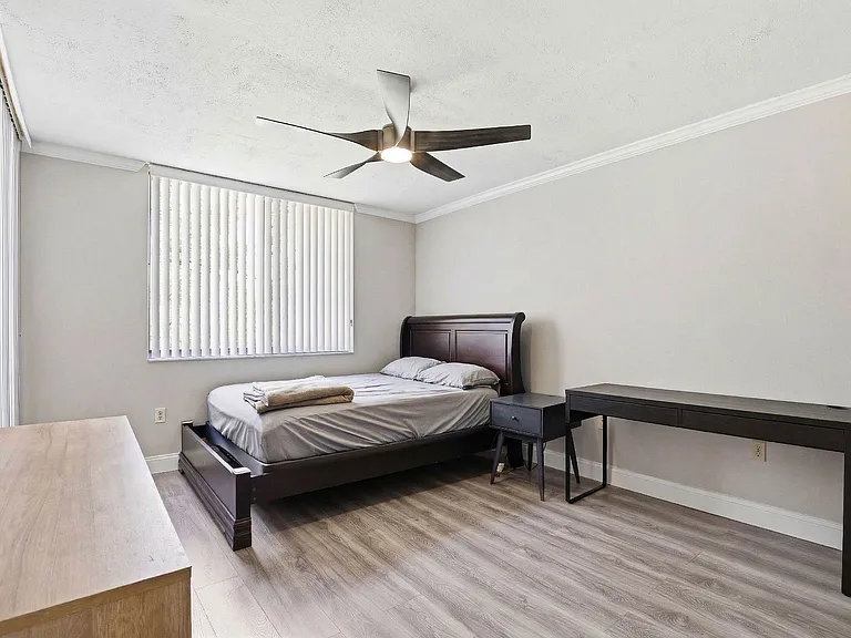 2424 W Tampa Bay Blvd #M404 — Photo 12