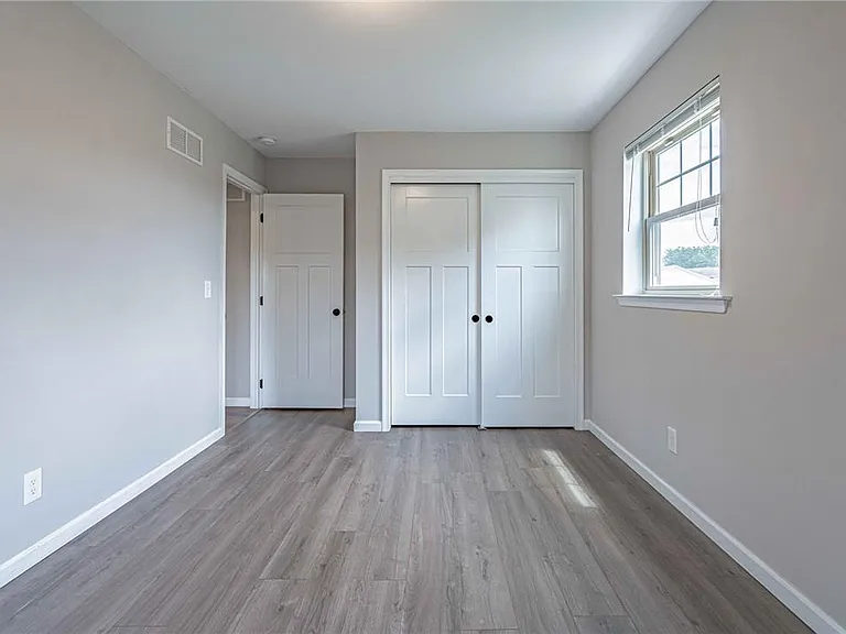 3329 S 2nd St — Photo 27