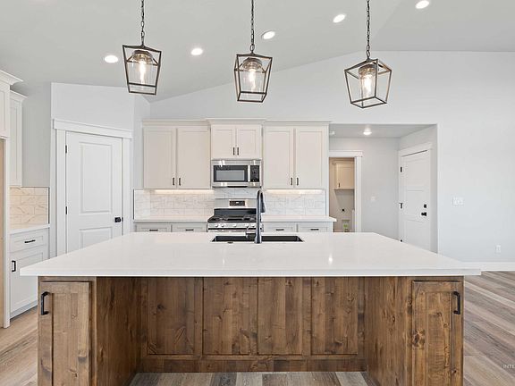 5th image of 1511 Tverdy Ln