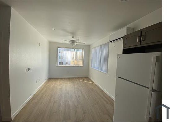 3rd image of 530 7th St #313