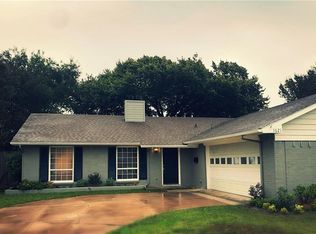 1621 SE 4th St, Grand Prairie, TX 75051