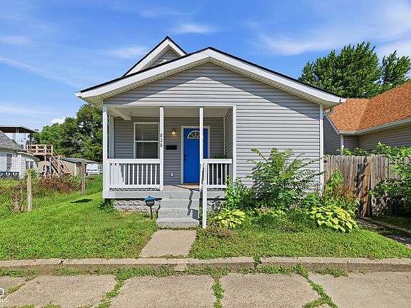 2nd image of 828 River Ave