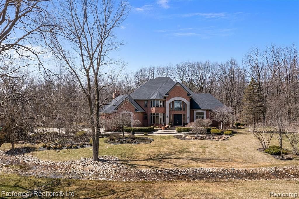 5779 Pinecrest Estates Dr, Ann Arbor, MI 48105 Zillow