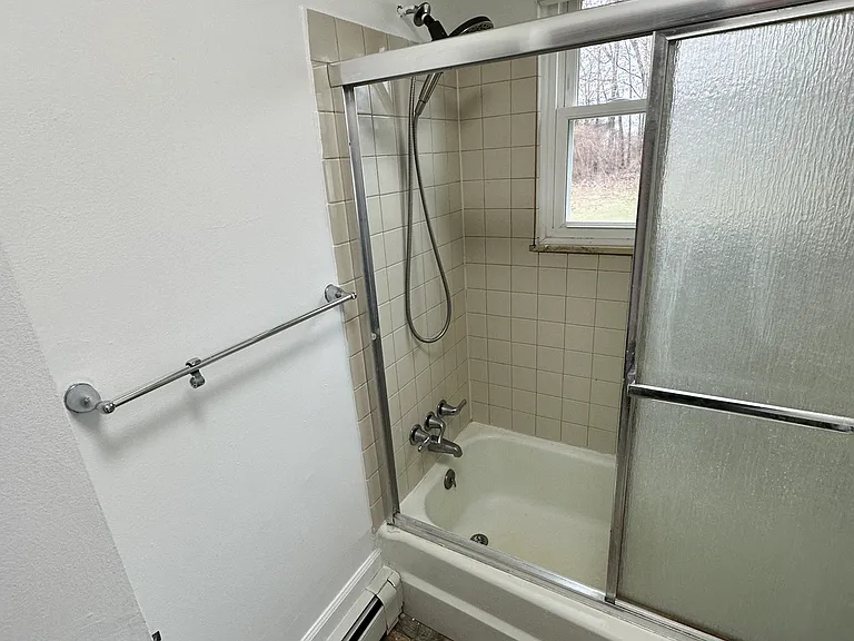 16183 Crest Dr #1 — Photo 15