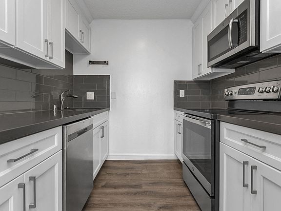 4th image of 175 21st Ave APT 302