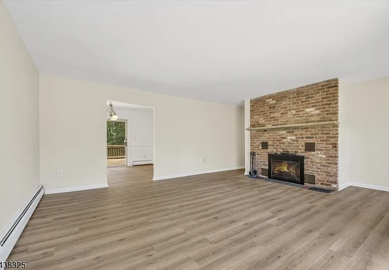 518 Drakestown Rd — Photo 13