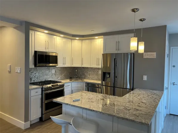 24 Pennyfield Avenue #1C, Bronx, NY 10465