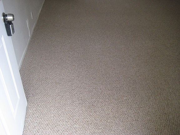 4th image of 3108 McKinley Dr