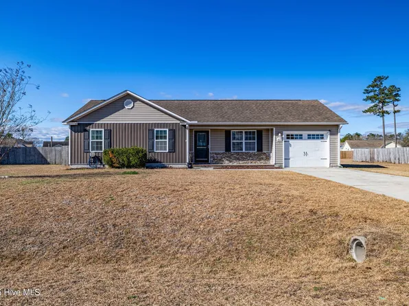 407 Duncan Drive S, Richlands, NC 28574