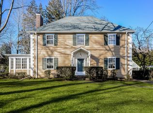 17 Donellan Rd, Scarsdale, NY 10583