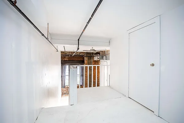 Rented by Nooklyn NYC LLC | media 6