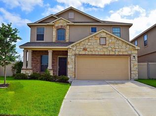 103 Washingtonia Dr, Laredo, TX 78045