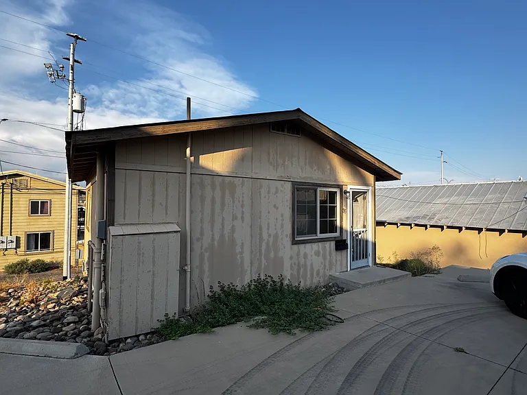 37 N Jefferson St — Photo 1