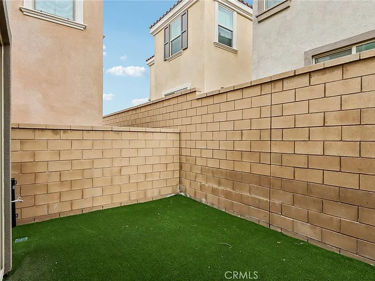 5313 Teramo Ln — Photo 28