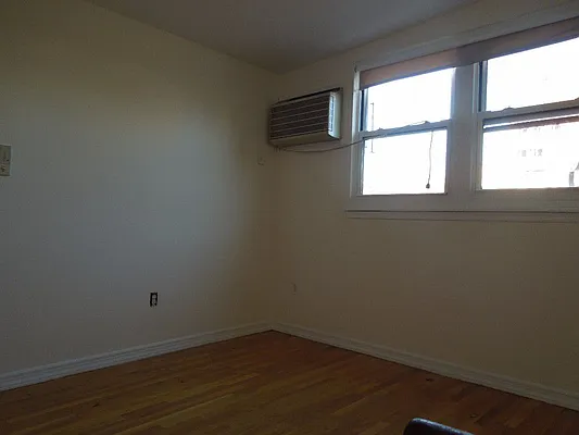 Rented by Keyah Enterprises | media 22