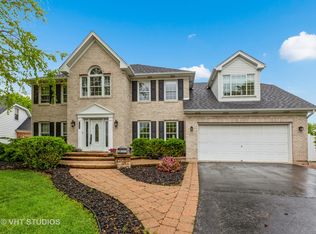 1634 Ithaca Dr, Naperville, IL 60565