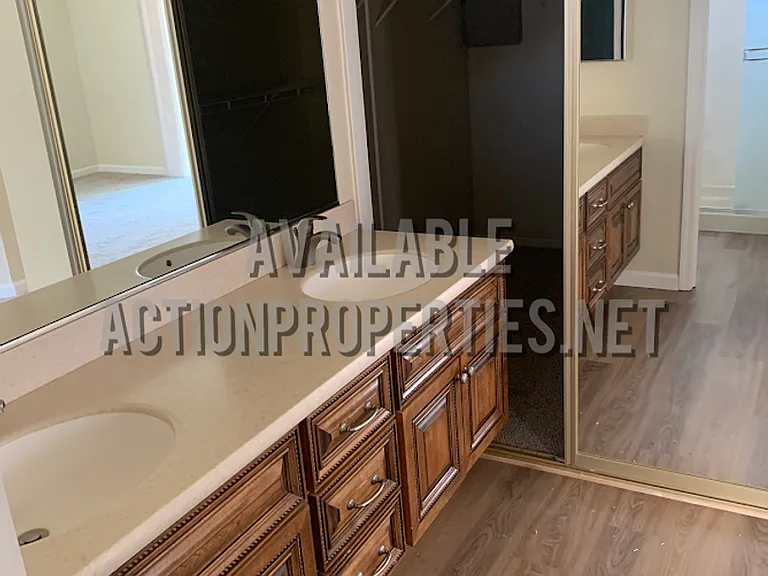 3835 Hunters Glen Pl — Photo 21