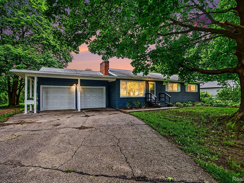 1st image of 2487 N Lapeer Rd