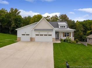 1033 Catalpa Dr, Georgetown, IN 47122