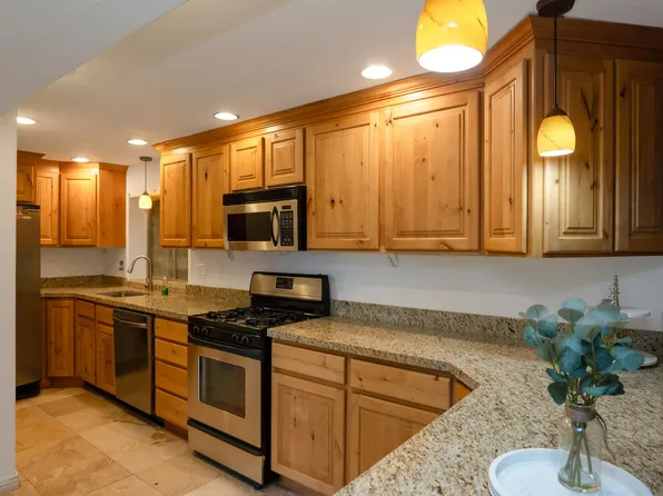 8865 S Danish Rd, Sandy, UT