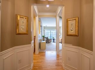 23 Augustus Ct UNIT 2002, Reading, MA 01867