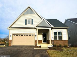 9204 Crestview Ridge Dr, Bristow, VA 20136