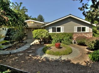18325 83rd Pl NE, Kenmore, WA 98028