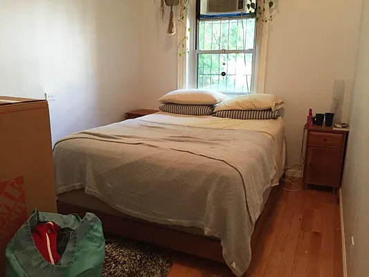 Rented by MNS | media 10