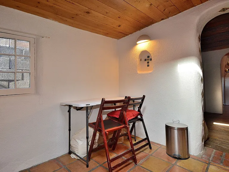 142 Duran St #3 — Photo 11