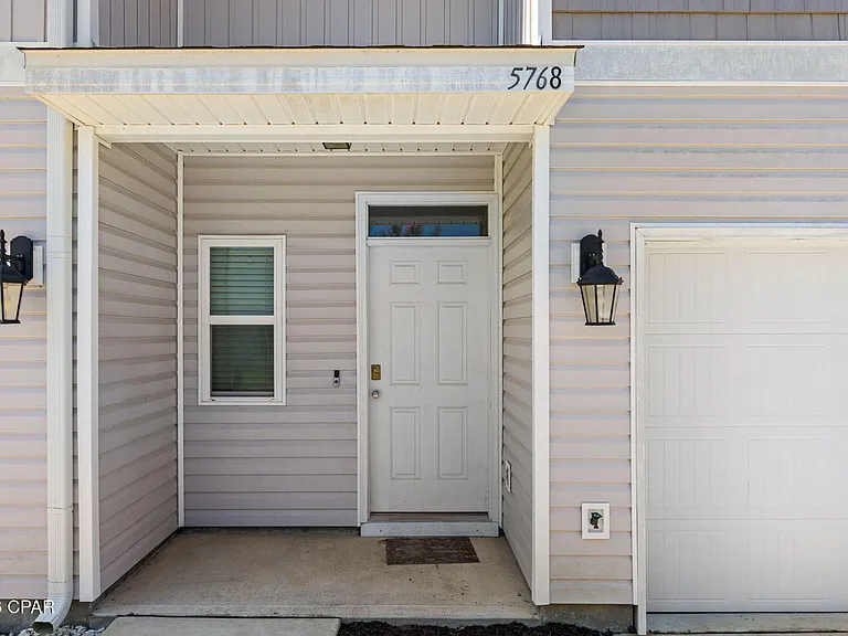 5768 Callaway Cir — Photo 3