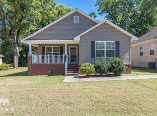 902 Appleby St NW, Huntsville, AL 35816