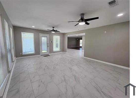 5104 Laurel Ln — Photo 7