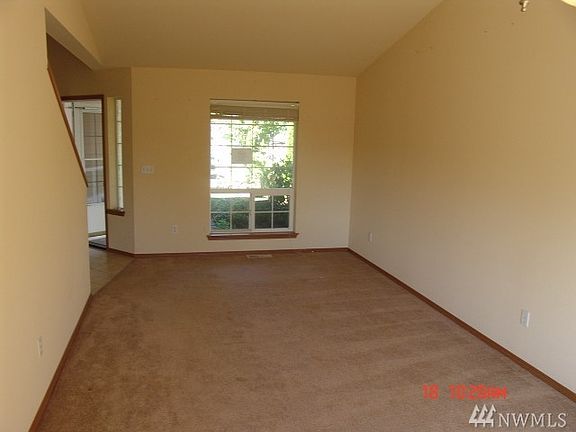 3rd image of 7652 Trica Ave NE