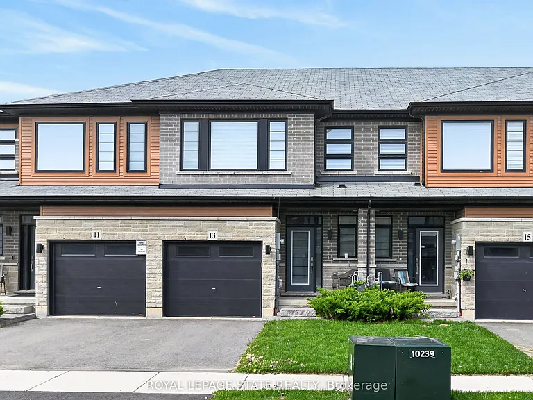 13 June Callwood Way — Photo 2