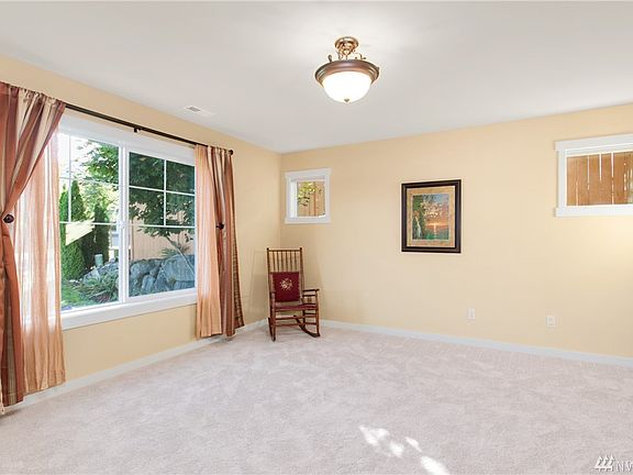4th image of 6719 Quigley Ave SE