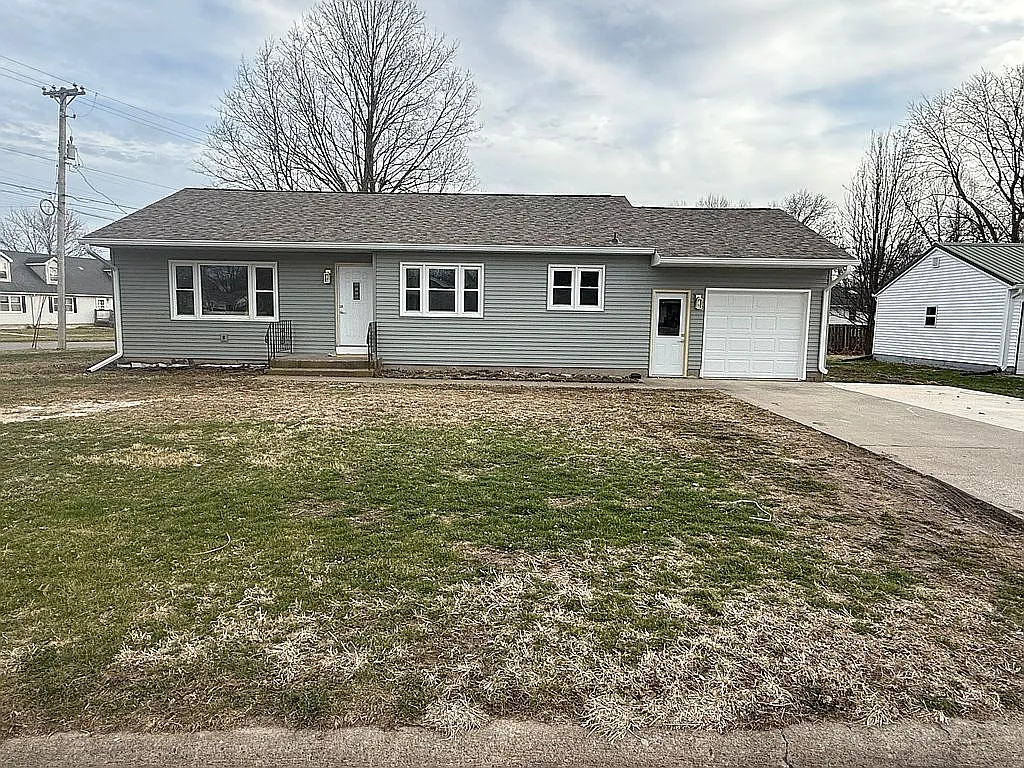 700 W Fillmore Ave photo 1