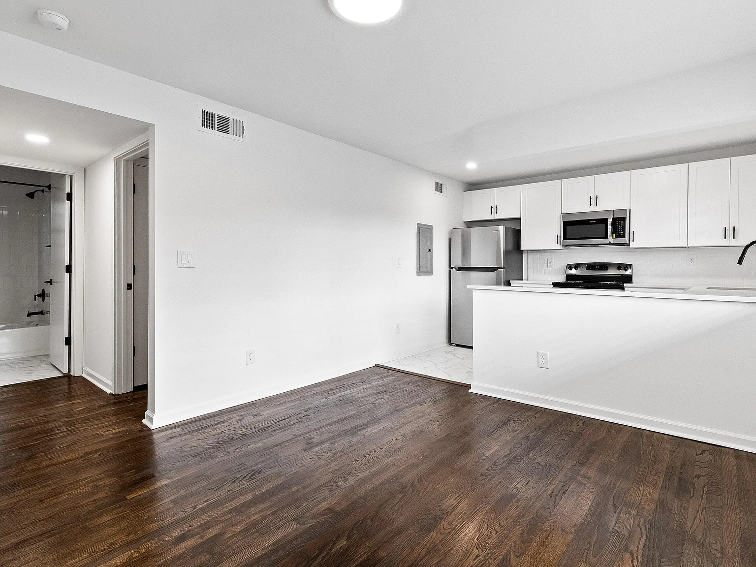 Briarcliff Terrace — Photo 2