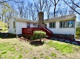 66 Ripplewood Dr, Lake Hopatcong, NJ 07849