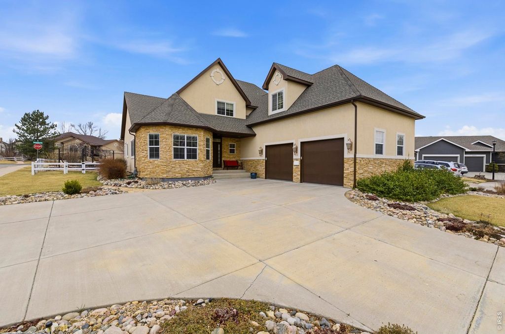 8295 Avalon Ct