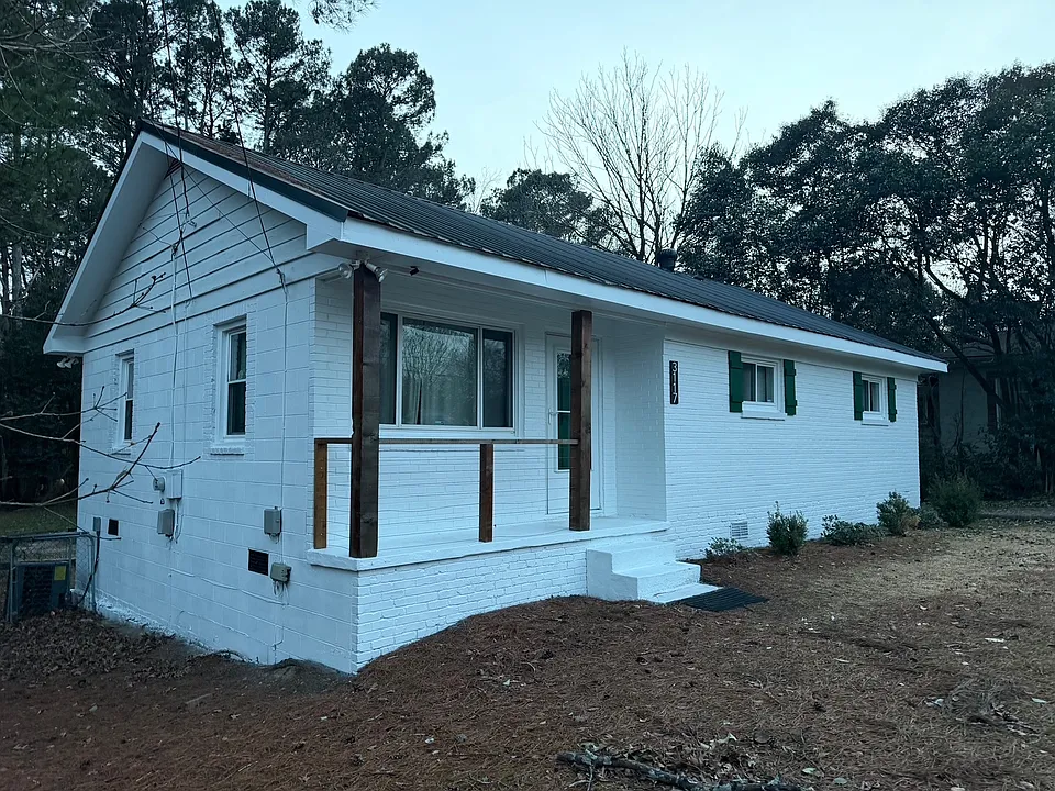 3117 Tryon Rd