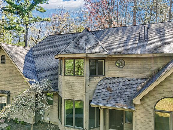 4th image of 10580 Eastridge Ct