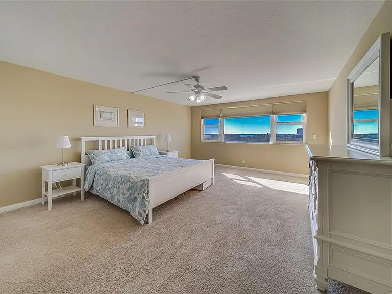 675 S Gulfview Blvd #Penthouse 1 — Photo 25
