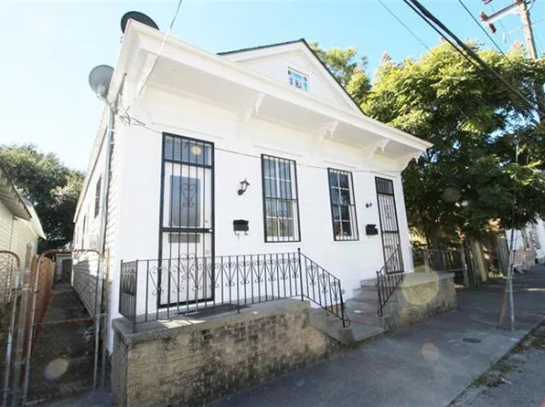 2612 Urquhart St, New Orleans, LA 70117