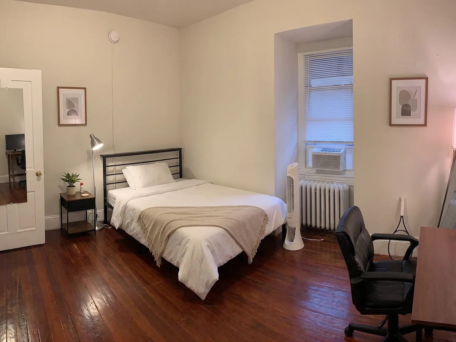 1 bed, 480 sqft, $1,600 — Photo 2