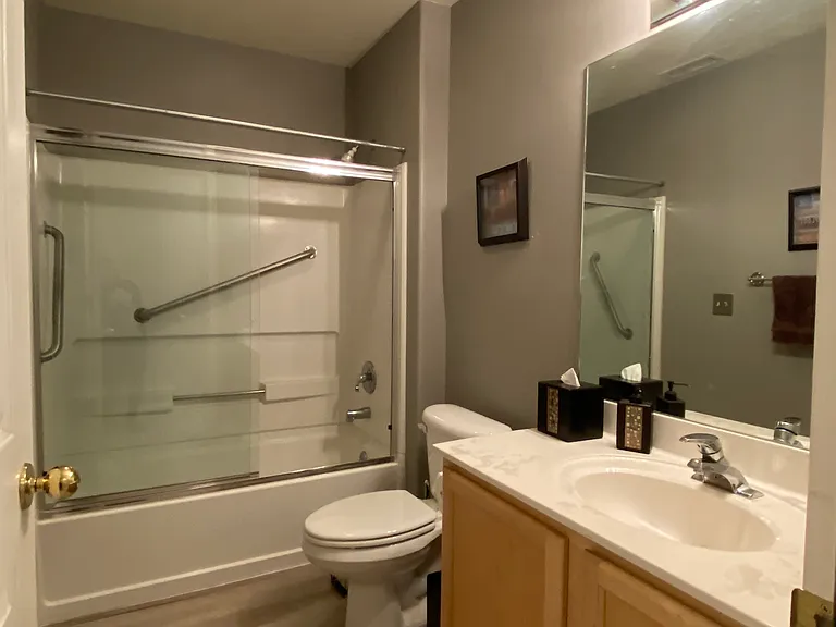 661 Woodbridge Ln — Photo 12